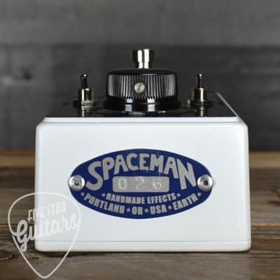 Spaceman Atlas IV: Preamp Booster - White Edition image 6