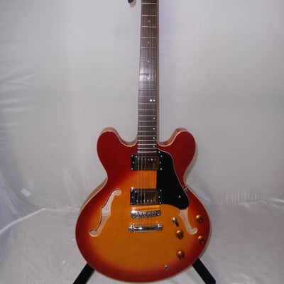 Vantage 635V in excellent condition includes HSC! image 2
