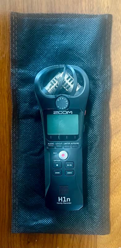 Zoom H1n Handy Recorder 2018 - Black image 1