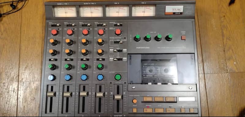TEAC 244 Portastudio MTR 4トラック TASCAM TASCAM 244 Portastudio 4-Track Cassette Recorder | Reverb