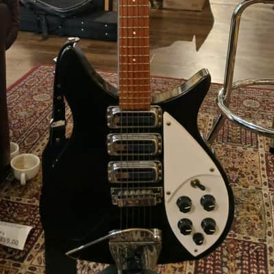 Rickenbacker 1981- 320/325 - Jetglo image 22
