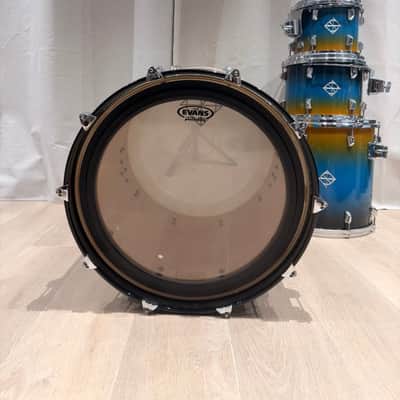 Dixon Artisan Maple Drum Kit Shell Set Blue Lagoon Gloss – North American Maple – 20/10/12/16 image 4