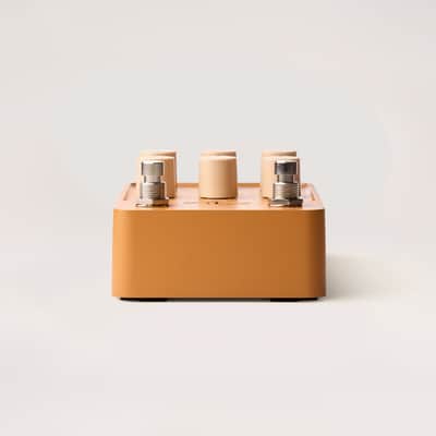 Universal Audio UA-ENIGMATIC Enigmatic '82 Overdrive Special Amplifier Emulator image 4