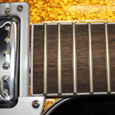 2025 Gretsch G5230T Electromatic Sparkle Jet FT Bigsby Electric Guitar Gold Sparkle 8lbs 6oz image 10