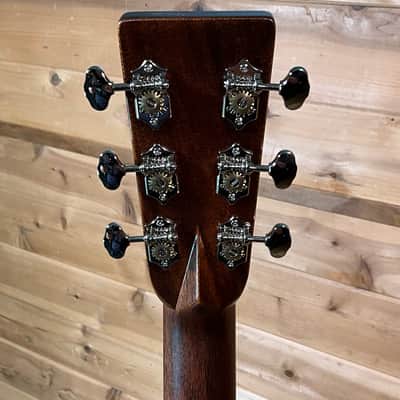 Martin HD-28E Acoustic Guitar - Natural image 6