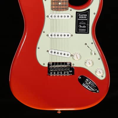 Fender LTD Player Stratocaster Pau Ferro Fiesta Red (533) image 3