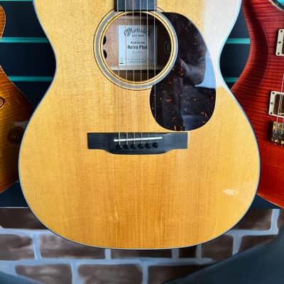 Martin Road Series 000E Retro Plus Gloss Natural 2024 Auditorium Electro image 4