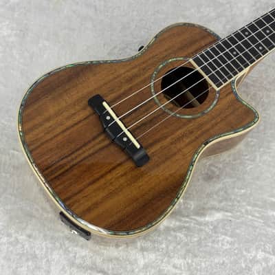 Mitchell MU100CE Acoustic-Electric Concert Ukulele Natural image 8