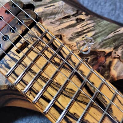 Barlow Guitars Osprey Hybrid Headless 2021 Hybrid Burl/Zirocote/Pale Moon Ebony image 11