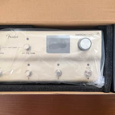 Fender Switchboard Effects Operator 2024 - Present - Gold image 3