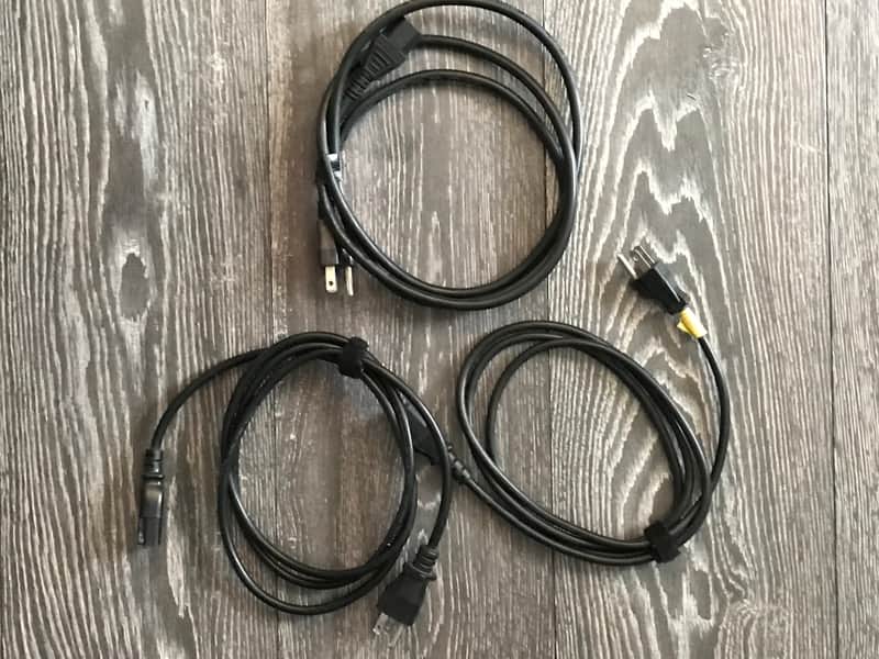 IEC cable X3 image 1