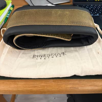 Pinegrove BS66 Deluxe Bass Guitar Strap - Smooth Leather 2024 - Green Relic image 2