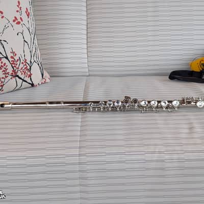 Eastar EFL-1 C Closed Hole 16-Key Student Flute w/ Case image 4