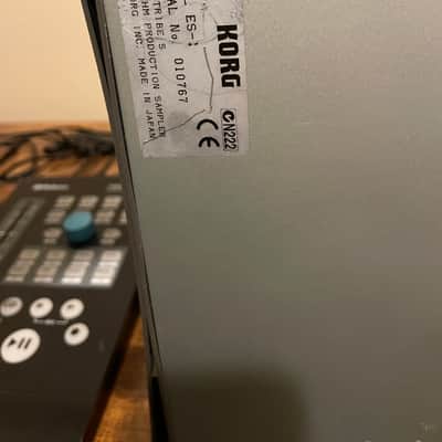 Korg Electribe-S ES-1 Rhythm Production Sampler (With Manual, Power Cord, and Smart Media Card) image 9