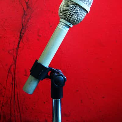 Vintage 1987 Electro-Voice RE11 Supercardioid Dynamic Microphone Low Z w mic clip RE10 RE15 RE16 RE18 image 10