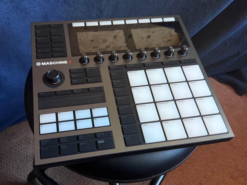 Native Instruments Maschine Plus