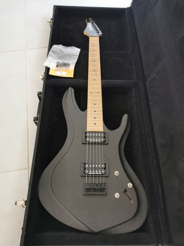 Washburn SONIC 6 1999 - Black | Reverb
