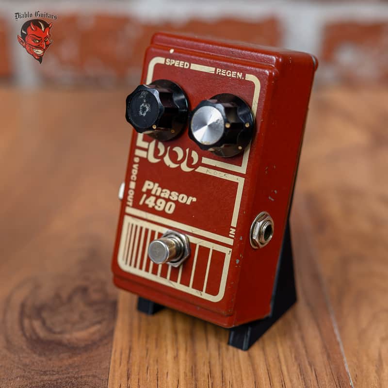 DOD Phasor 490 1981 Red image 1
