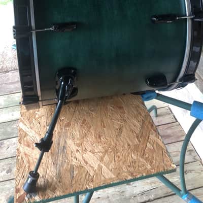 Pearl  Vision SST 22” Bass Drum matte/brushed/green? image 3