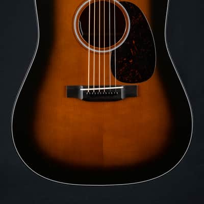 Martin D-18 Custom Authentic 1937 Inspired Adirondack Spruce VTS and Premium Mahogany Sunburst with Pickup Used (2021) image 4