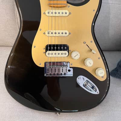 Fender American Ultra Stratocaster HSS 2023 - Texas Tea image 1