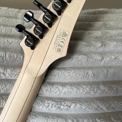 Ibanez RG565R-VK Genesis Collection 2025 - Present - Vampire Kiss image 6