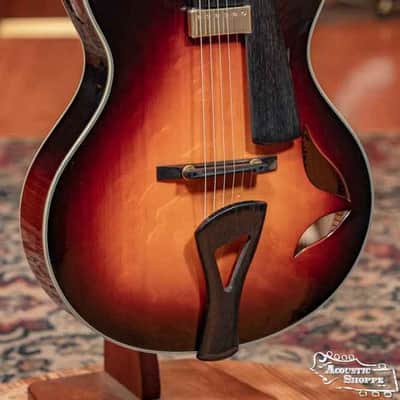 Eastman FV880CE-SB AAA Spruce/Flamed Maple Frank Vignola Signature Sunburst Archtop Guitar w/ Lollar Johnny Smith Pickup #0758 image 4