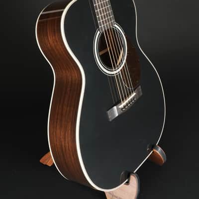 Huss and Dalton TOM-R (DEMO MODEL) - Sitka Spruce & Indian Rosewood image 5