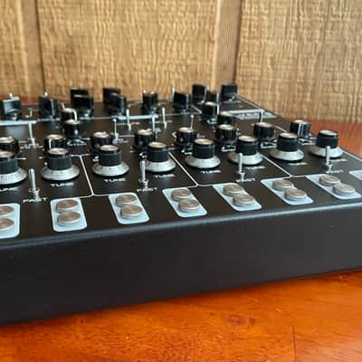 Soma Laboratory Lyra-8 Organismic Synthesizer 2017 - 2020 - Black image 3