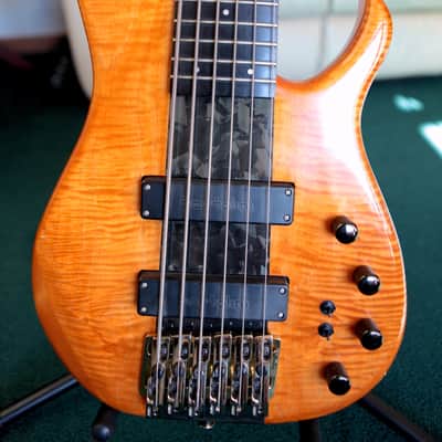 Modulus Quantum TBX 1992 quilted maple image 3