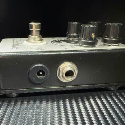 Hermida Audio Zendrive 2007 - Hand Wired and signed by Alf Hermida - Silver/Black image 5