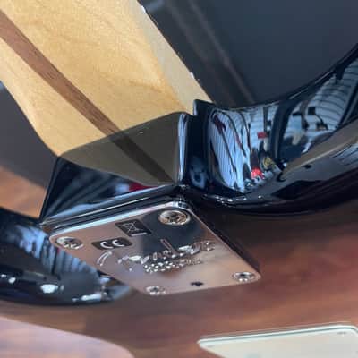 Fender American Professional Stratocaster with Rosewood Fretboard 2017 - 2019 - 3-Color Sunburst image 11