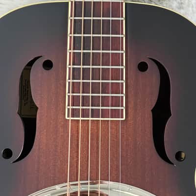 Gretsch Resonator Guitar Model G9220 Bobtail Round-Neck with Pickup - Sunburst image 7