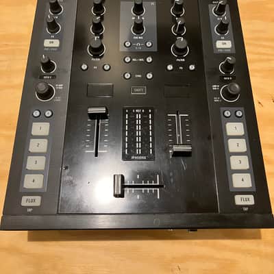 Native Instruments Traktor Kontrol Z2 2010s - Black image 1