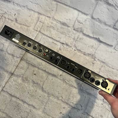 Behringer VX2000 Ultra Voice Pro Rack Preamp image 10
