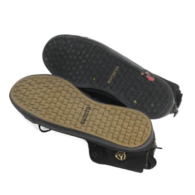 Macbeth Mike Dirnt Signature Shoes Mismatched Pair Owned by Mike Dirnt image 9