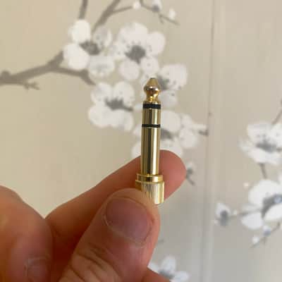 Hosa GHP-105 3.5mm TRS to 1/4" TRS Headphone Adapter 2010s - Gold image 2