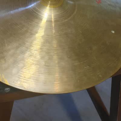 Paiste 14" 2002 Medium Hi-Hat Cymbals (Pair) 1980 - Present - Traditional image 3