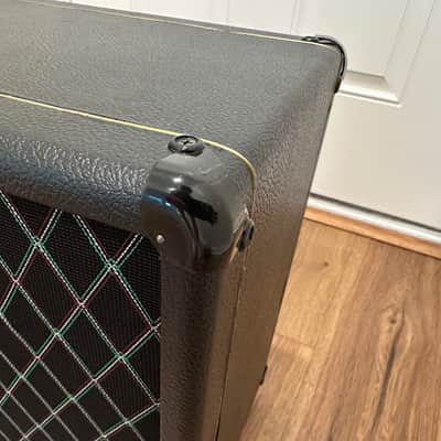 TRM Custom Cabs 210 2018 - Black image 4