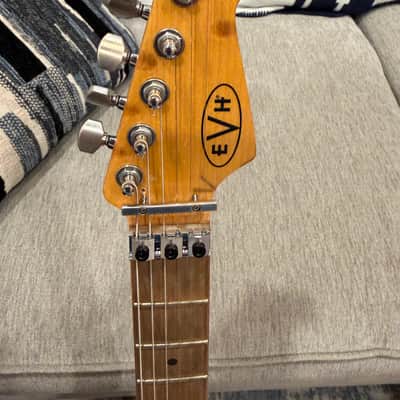 EVH Judah Guitars EVH Frankie Stripes Relic - White / Black - w/HSC 2025 - Custom relic image 5