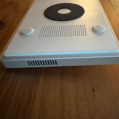 Teenage Engineering OP-1 Field Portable Synthesizer Workstation 2022 - Present - White image 8