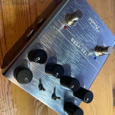 Fender Tre-Verb Tremolo/Reverb 2019 - Present - Blue image 10