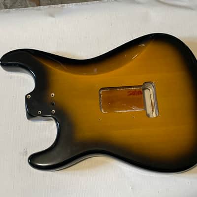 2004 USA Fender American Deluxe 50th Anniversary Stratocaster 2 Tone Sunburst 2TS Guitar Body 2 Post Tremolo Ready image 11