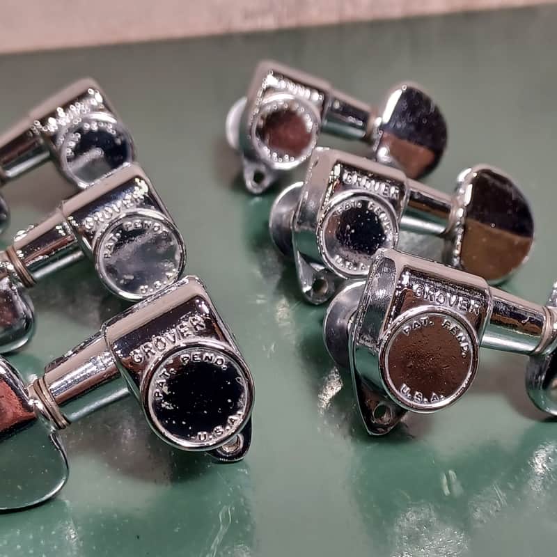 1950’s – 60’s Grover Futura Flat Back Chrome