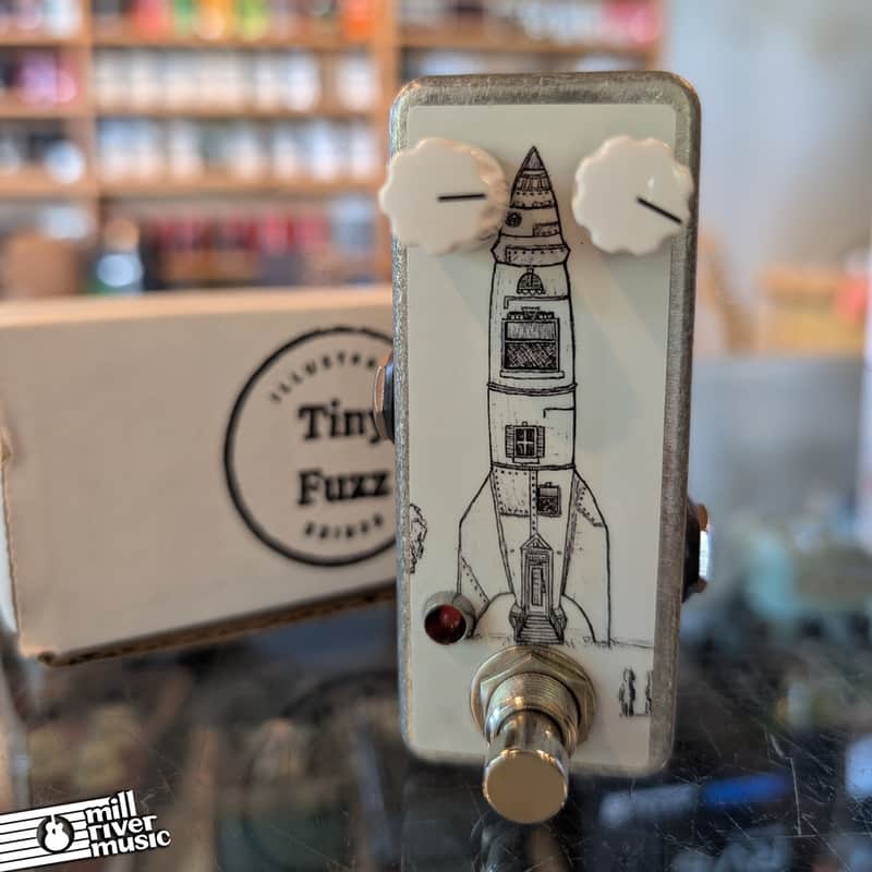 MAS Effects Tiny Fuzz: Rocketship - Used, with Box image 1