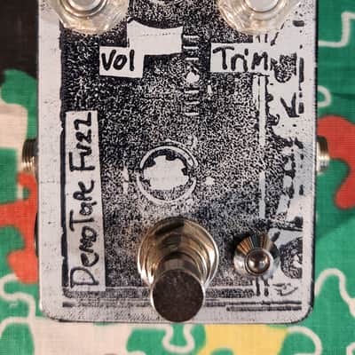Mid-Fi Electronics Demo Tape Fuzz | Reverb