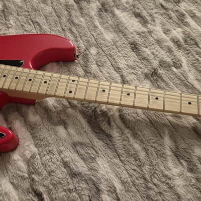 Glarry Stratocaster ST Electric Guitar - Candy Apple Red - Maple Fretboard - Single Coils image 6