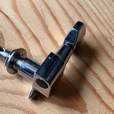 Harley Benton Electric Guitar Bass Side Guitar Tuner Machinehead image 6