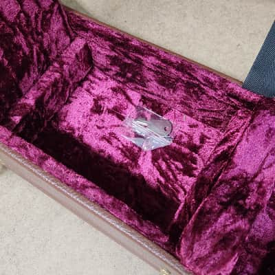 Hardshell case for Tele/Strat LIKE NEW! image 8