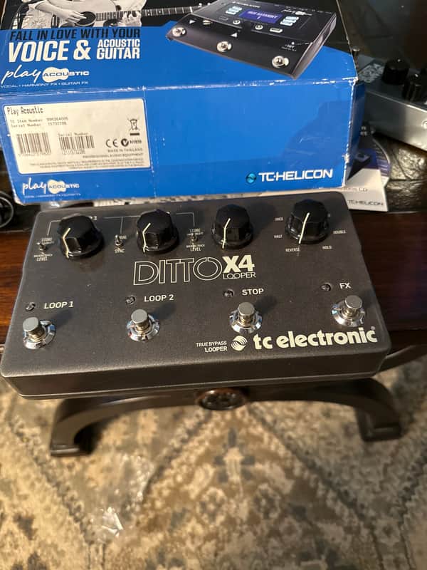 TC Electronic Ditto X4 Looper 2016 - Present - Black image 1